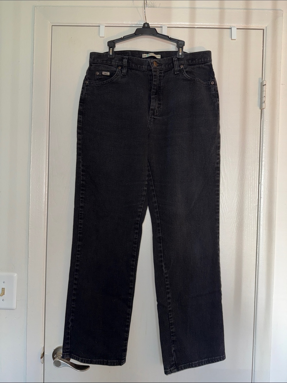 Lee Straight Leg Jeans in Black